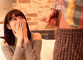 女友達の前でオナニーして射精したら今度は女友達が発情しちゃった。もちろん僕もしたくなっちゃった。
