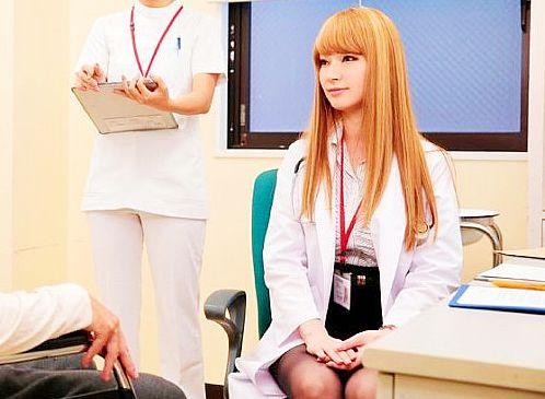 ＜ティア＞私立病院で働く美人ドクターがポルチオ開発されたマンコを男性医師のチンポで突かれる！