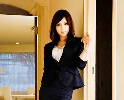 清楚　OL　股間 初撮り＞※清楚OLが快楽堕ちセックス！股間をぴちゃぴちゃ鳴らし ...