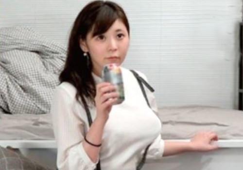 ＜素人ナンパ＞『そぉいう事はしないよ…』ガード固めの友達JDが執拗な責めに欲情！SEXになると絶叫してイキ狂う姿に萌えた