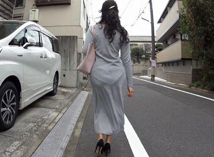 ≪人妻／残虐レイプ≫マキシワンピのエロ女を尾行して連れ込み、衣服着衣のまま強引にハメる