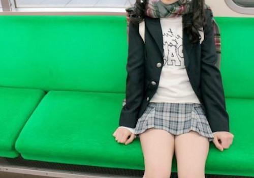 ≪円光≫ツインテールのロリ少女をナンパして、みんなで集団輪姦中出し！ちっぱいまる出しで騎乗位、寝バック狂乱イキ