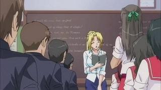 教室で綺麗なお姉さん教員が、振動ディルドを突っ込まれたまま股間とチクビを濡らして、喘ぎ声を漏らしながら学生達の前で乱れる