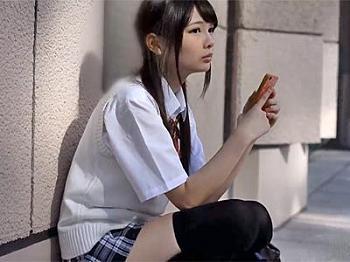 中○生！？制服のまま家出してきた神待ちJCを泊めてあげるかわりに変態調教中出しえっちｗｗ