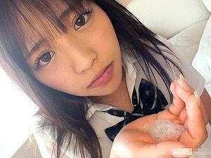「ホラ、いっぱい出てるよｗ」ロリ巨乳なJKにフェラ抜きで搾り取られるｗｗ