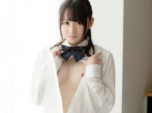 【大島美緒】絵に描いたような清楚系色白美少女が制服姿になり背伸びチューしたり慣れないフェラで一生懸命ご奉仕♥