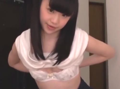 【姫川ゆうな×近親相姦】両親が出かけたらSEXの合図！お兄ちゃん大好きなロリ妹が兄貴チンポでノリノリ騎乗位♡