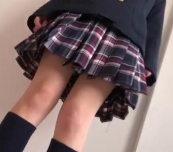 ［個人撮影］初援●デビューで緊張しているJKに2連続中出し！