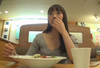 【ナンパ動画】乃木坂に西野七瀬に似てる！？綺麗系キャバ嬢のお家に行って中出しセックス！