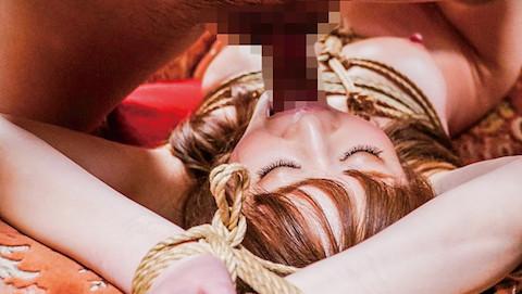 【吉沢明歩】スタイル抜群な茶髪美女を亀甲縛りで緊縛して調教セックス
