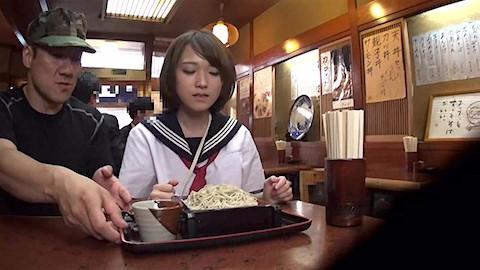 【椎名そら】エロカワ美少女JKに遠隔リモコンローターを装着して野外露出調教してみたwww