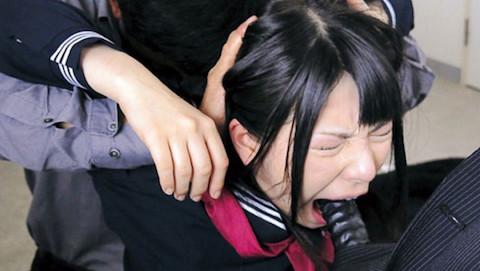 【上原亜衣】ドMすぎるセーラー服JKがイラマチオ調教されて大量ザーメンを喉奥射精されてるんだがwww