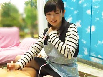 『まだですよぉ//』可愛い清楚系黒髪ロリ顔美少女が優しくフェラ！//♥乳首責めしながら手コキをしたり早漏改善のお手伝い！
