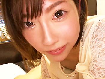 奇跡の逸材！超アイドル級美少女！超敏感で手マンされただけで何言ってるか分からないくらい感じちゃう//♡
