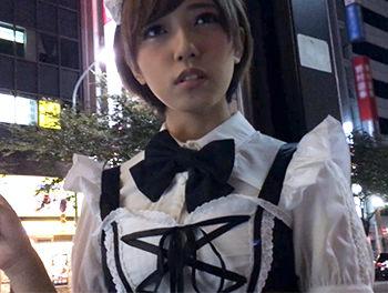 おっぱいデカいメイドコスの美少女！どう見ても日本人な気がするがアルジェリア系フランス人！ｗ可愛いならなんでもOK！/♥