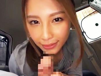 『可愛いスレンダー人妻が3P！』デカチンをフェラしたり正常位で足を持ち上げられ突かれまくり♥//《素人ナンパ企画》