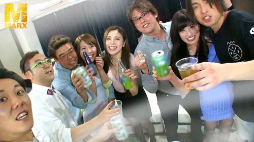 企画｜華麗な泥酔巨乳おっぱいおしっこナース美女は見た目が良い！だが猥褻で如何わしい