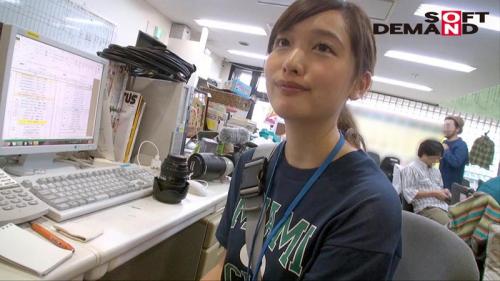 企画｜ハメ撮り騎乗位セックスでカチコチチンコにイヤらしく湧き上がる美しい貧乳おっぱいOL