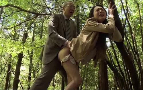 獲物はどこだ！衝動のままひた走るケダモノたちの眼光！己の欲情を解消せんが為、女体をただの肉壷と見なす狂気の犯罪思考！