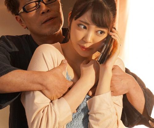 加賀美さら 押されると弱い若妻が夫の留守中に義父と禁断浮気！