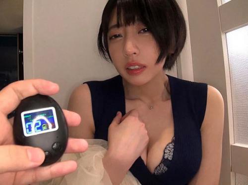 「もう我慢出来ないってばぁ//」オナ禁して焦らされまくった性欲むき出し夏目響にガン突きファックでイキ潮大絶頂！