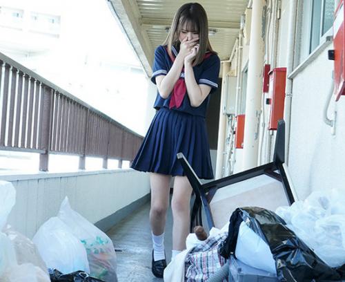 「俺の事見下しやがって！」美少女JK松本いちかがヤバイおっさんが住む汚部屋で中出しレイプ！