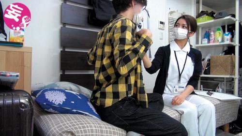 【隠し撮り】エッチな看護師さんを家に呼んでエッチ！巨根のお世話もしてもらっちゃったｗｗ