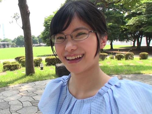 【人妻初撮り】28歳美乳ロリ妻が主人以外と初めてのエッチ♪恥ずかしがりながらメスイキするスレンダーな身体♡【遠野あかり】