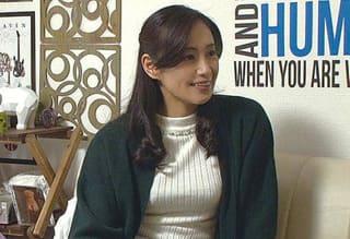 ＜熟女ナンパ＞知的な雰囲気の四十路マダムが感じやすいボディを責められ悶絶！ご無沙汰美熟女が乱れる痴態を盗撮…！