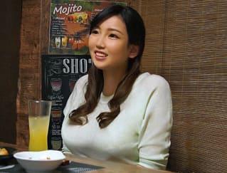 相席居酒屋で1人飲みしてるムッチリな人妻に声を掛けてみた！酒の勢いでハメを外してしまう一夜を徹底追跡…♪