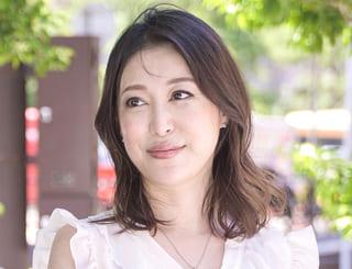 ＜人妻ナンパ＞避妊しなかったんですか…？セレブ感のある美熟奥様に膣内射精！