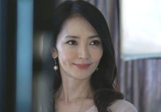 ＜初撮り熟女＞極上スレンダーな四十路奥様が妖艶な色香を放つエロランジェリー着衣セックス！立花涼子