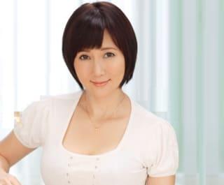 お願い…娘には内緒で…♡同居することになった娘夫婦がレスと知った四十路義母が娘婿を誘惑… 赤坂ルナ