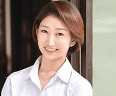 ひ弱な旦那のソフトで退屈なセックスに物足りない三十路奥様がAV出演！体力自慢の奥様が連続アクメの快楽堕ち！東沙雪