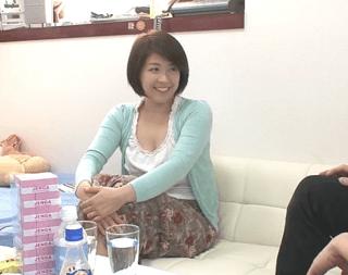 ＜人妻ナンパ＞白昼暇を持て余してそうな奥様をナンパ！ヤリ部屋に連れ込んで無許可で膣内射精！