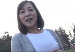 ＜熟女ナンパ＞普段見かけるような普通の五十路妻が以外に簡単に引っかかっちゃう…ww