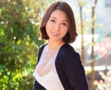 四十路の美熟女が密かに抱く淫らな妄想を叶えるべくAV撮影に…東條美樹