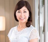 ジムのインストラクターのお兄ちゃんとか見てたらムラムラしちゃって…♪ アクティブな五十路妻の初撮りドキュメント！