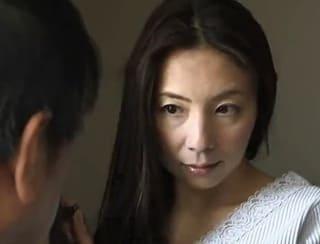 見たんだよ？さっき…俺にもヤらせてよ！隣人の五十路美熟妻を抱きたいオッサンが弱みに付け込み寝取る… 一条綺美香