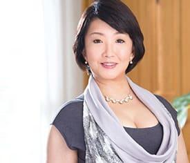 ＜初撮り熟女＞下町のごく普通のおばさんがムードのあるSEXを求めて応募！若い男優に恥じらいながら悶える…♪ 笛吹さゆみ