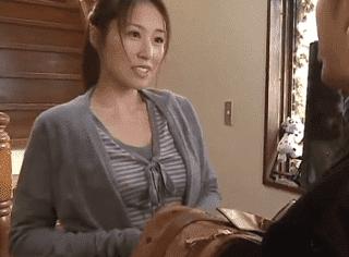 ＜ヘンリー塚本＞美熟奥様が旦那とは違う他人棒で悶える不倫セックス！欲望のためなら背徳行為も厭わない…