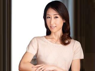おばさんでもいいの？…♡密かに想いを寄せていた叔母に念願の挿入…！旦那の出張中に甥っ子と禁断の関係に… 海藤みずほ
