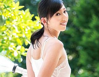 叔母さんじゃなきゃ駄目なんです…！憧れだった三十路の叔母とひと夏の体験… 周防あずさ