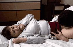 母さんもシたかったんでしょ…息子に迫られて抗えず抱かれてしまい若い肉棒の虜になってしまう四十路巨乳の奥様！よしい美希