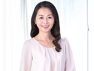 ＜初撮り熟女＞清楚な四十路奥様が初めて人前で痴態を晒す！中イキを求めてAV撮影に… 戸澤佳子