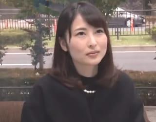 セレブな街に住む芸能人クラスの美熟奥様を寝取る！軽い抵抗も感度のよいカラダは反応して…