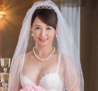 ダメよ、あの子が帰ってきちゃう…♡息子の友人と再婚したての五十路奥様が新婚気分でヤリまくる…♪ 安野由美
