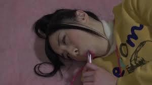 【ヘンリー塚本】性に貪欲な美少女は縄跳びが恋人(鈴原エミリ)