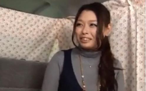 【人妻ナンパ】見るからに優しそうで穏やかな綺麗で美巨乳の奥さんを連れ込み、生ハメ中出し！