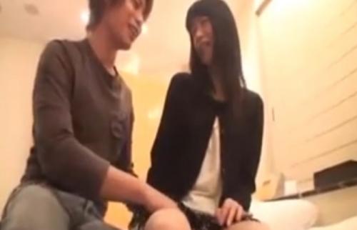 【熟女ナンパ】四十路の割に肌も若く色白清楚でスレンダーな黒髪ロングの綺麗な美人妻を連れ込み、生ハメ中出し！